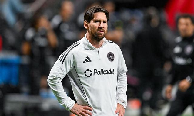 梅西计划重回巴萨备战2026年世界杯